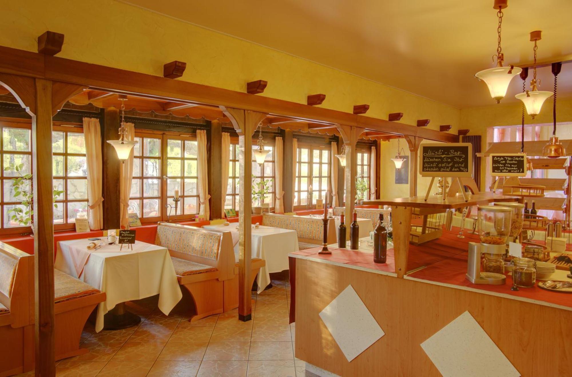 Hotel Naheschloesschen 3*